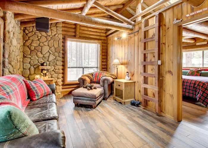 Holiday home Near Fishing & Hiking: Log W/ Deck! Pinetop-Lakeside