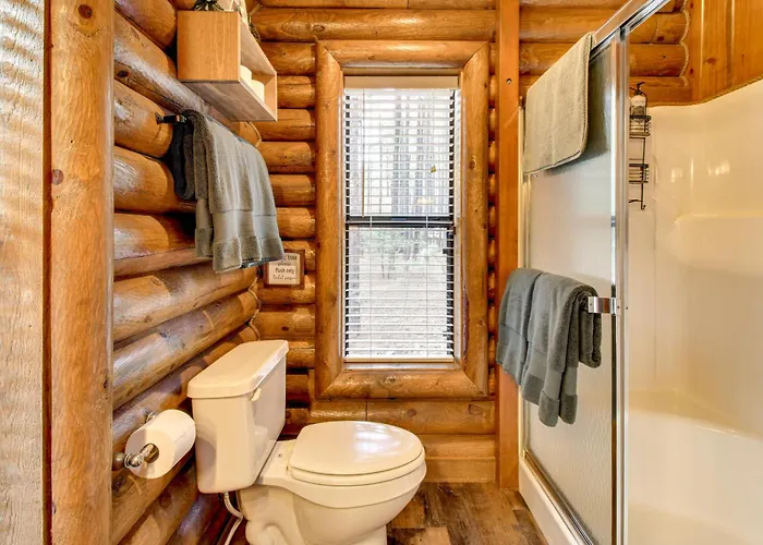 Near Fishing & Hiking: Log W/ Deck! Holiday home Pinetop-Lakeside